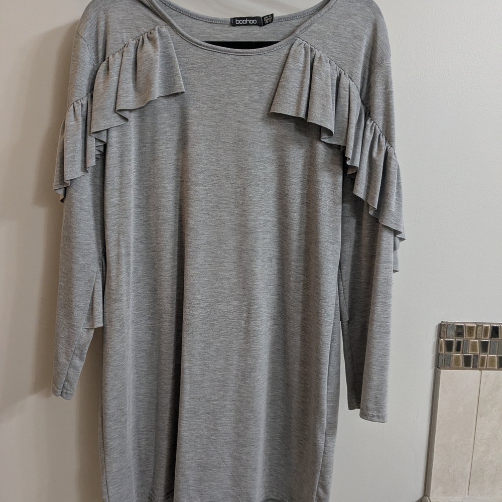 Boohoo Long Sleeve Gray Dress with Ruffles